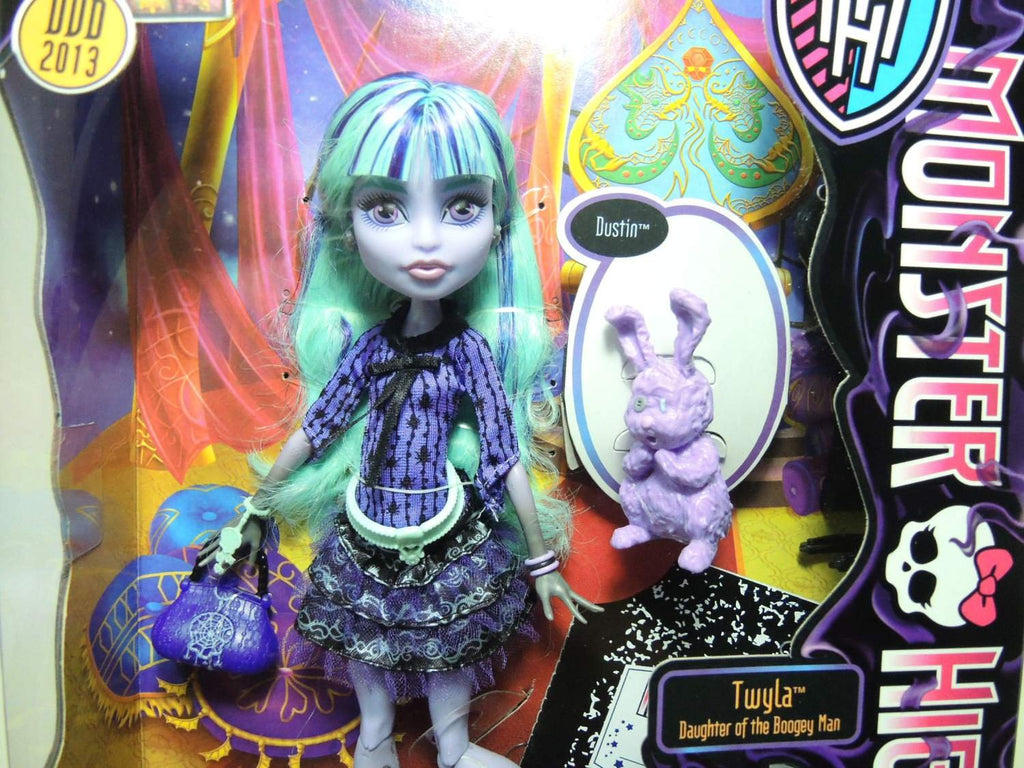 Doll L590