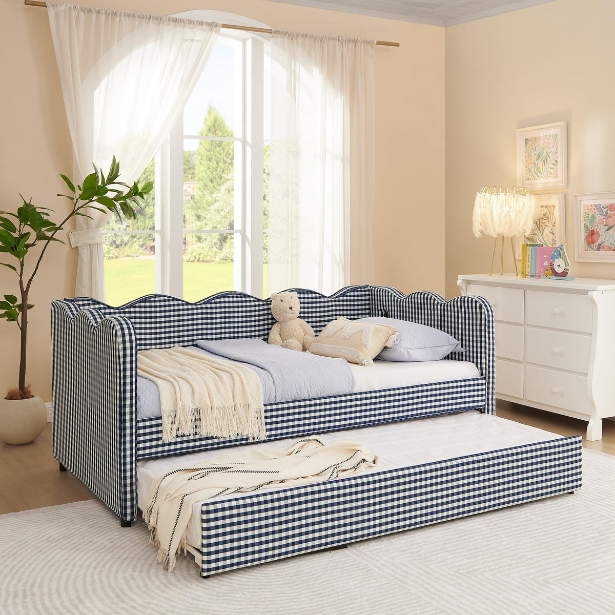 Twin Size Upholstered Daybed with Trundle and USB Port V7581